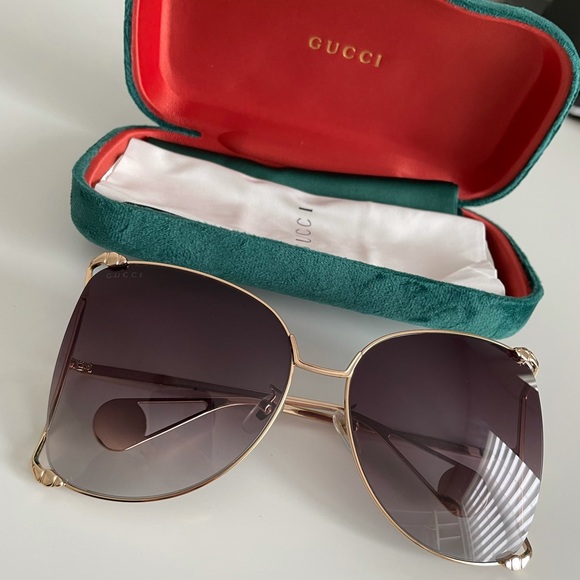 Gucci Accessories - BNIB Gucci Butterfly Sunglasses